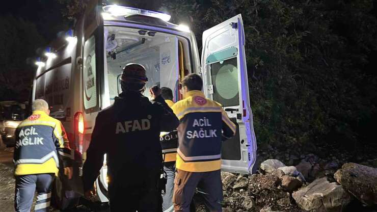 Isparta’da Yazılı Kanyon’da mahsur kalan 3 İHH gönüllüsü kurtarıldı
