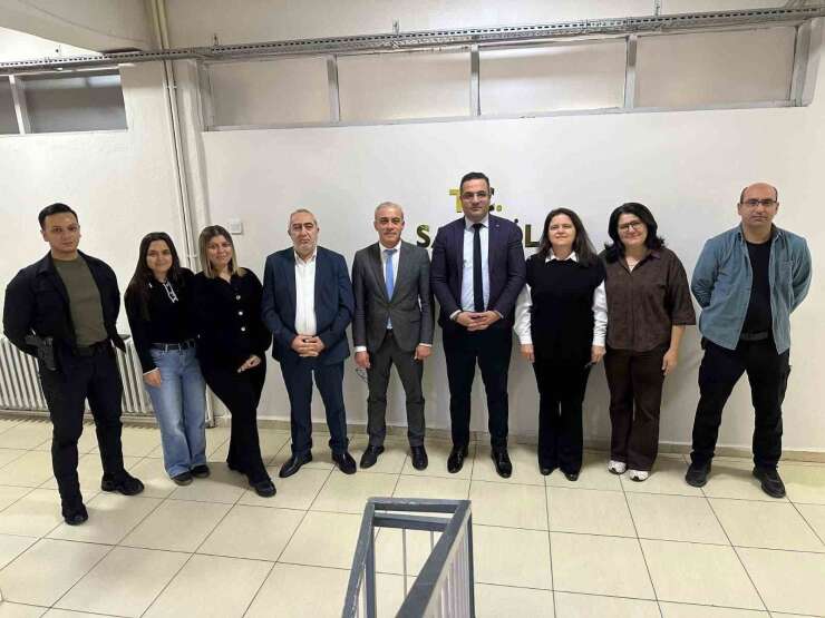 Yeni görev yerine başarı belgesiyle uğurlandı