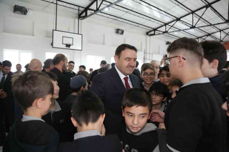 Vali Musa Işın, imam hatip lisesi öğrencileriyle buluştu