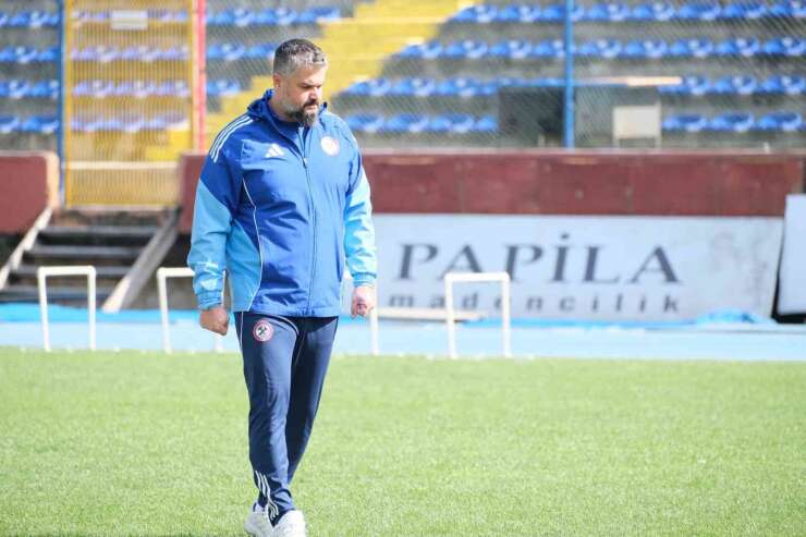 Çalış, "Takımın gelişiminden memnunum ama daha çok eksiğimiz var"