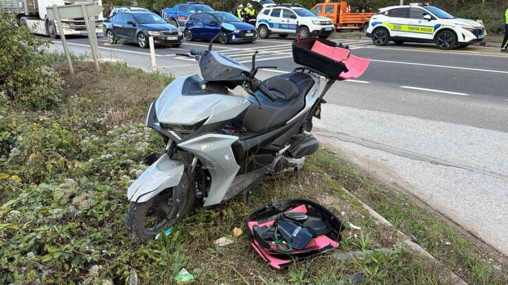 Bolu’da motosiklet ile hafif ticari araç çarpıştı: 2 yaralı