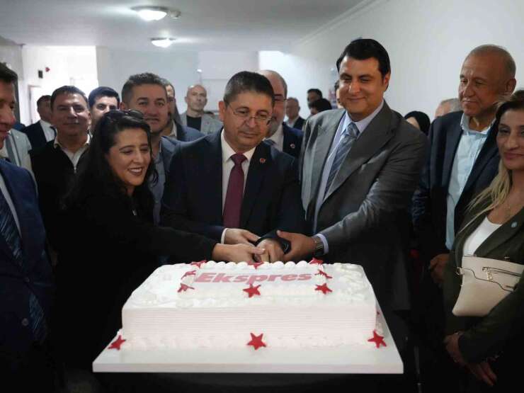 Ekspres gazetesi 55. yılını kutladı