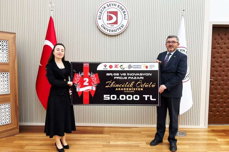 BŞEÜ’lü akademisyene 50 bin TL’lik ikincilik ödülü