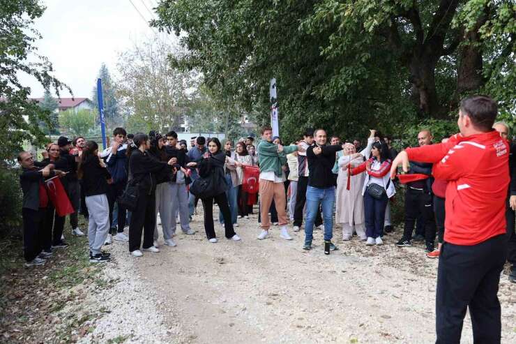 Cumhuriyetin 103. yıl dönümü anısına doğa yürüyüşü