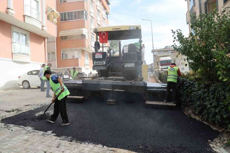 Gebze’de yol bakım ve onarım çalışmaları sürüyor