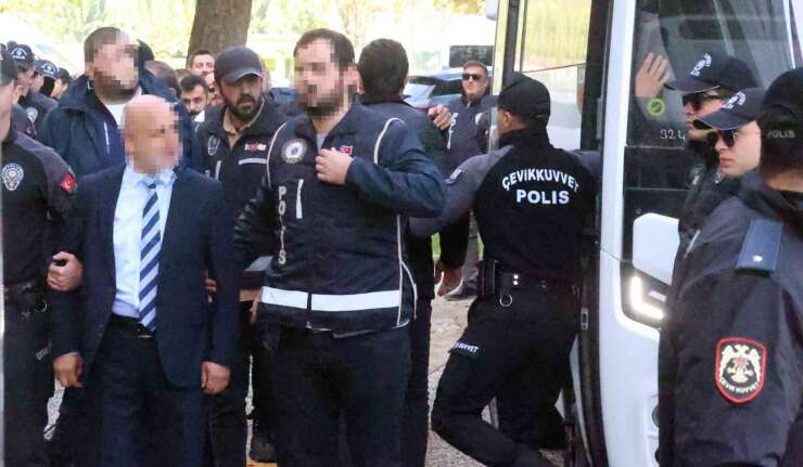 Milas Belediyesi’ne operasyon şüphelileri adliyeye sevk edildi