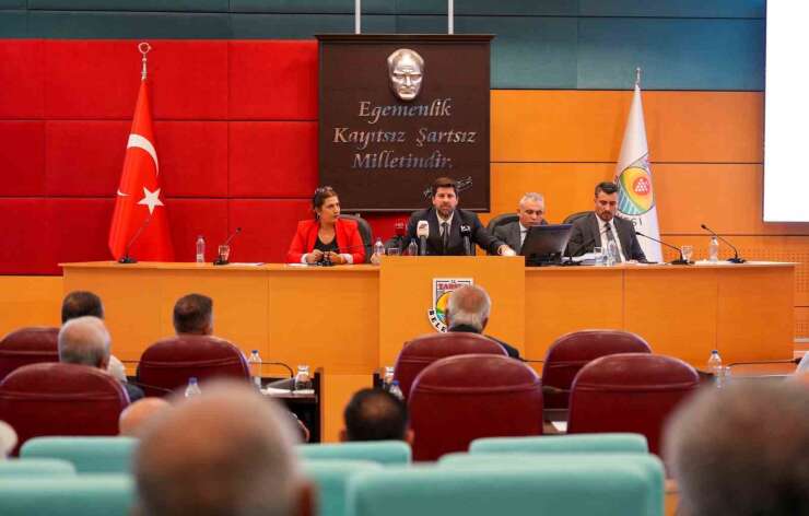Tarsus Belediyesinin 2027 bütçesi oy birliğiyle kabul edildi