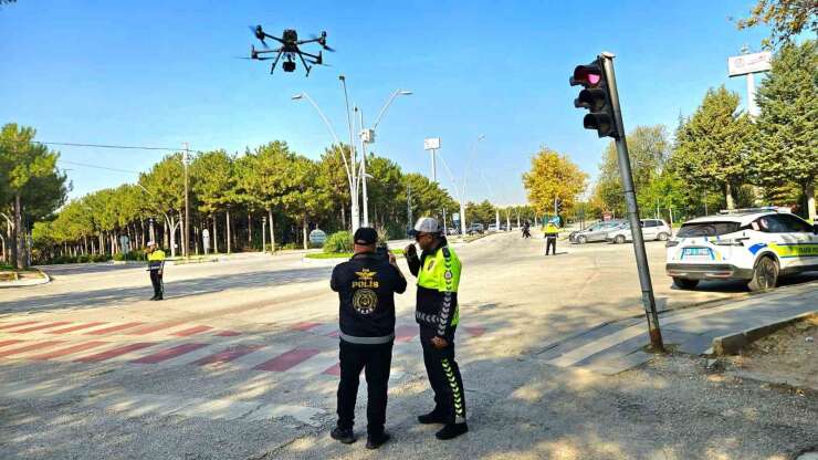 Elazığ’da KPSS adaylarının kullandığı yollar dronla denetlendi