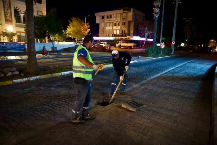 Didim Belediyesi’nden yağış öncesi temizlik