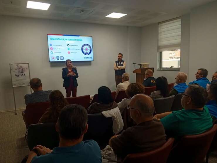 Nazilli’de sağlık personeline siber güvenlik eğitimi verildi
