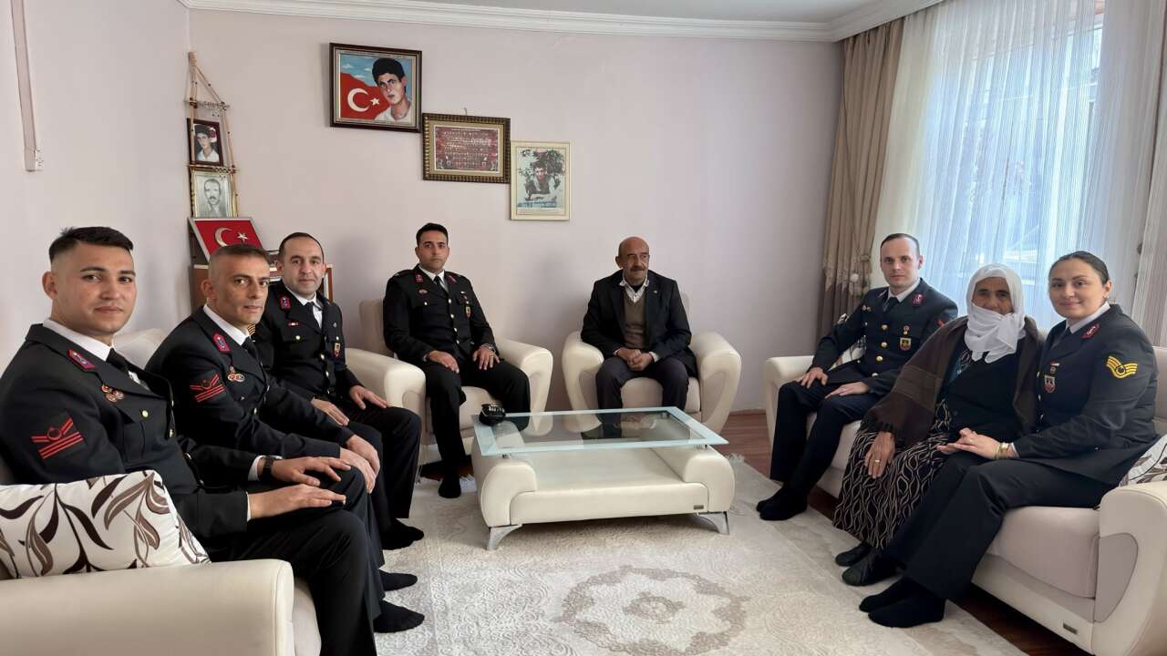 kagizman-jandarma-sehit-aileleri-ziyareti