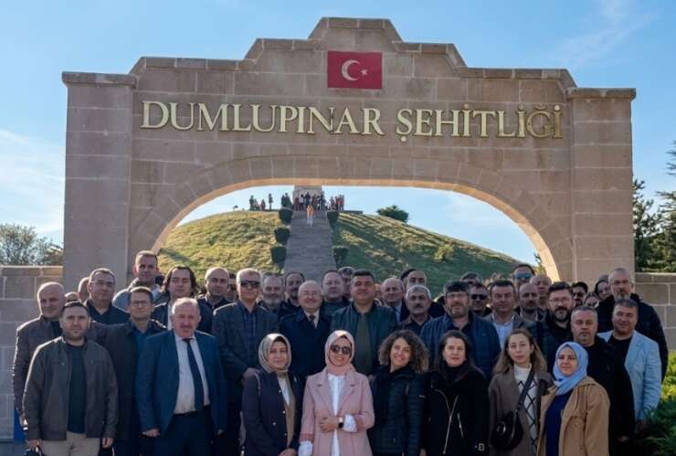 Tavşanlı’da okul müdürlerine Kütahya ve Dumlupınar eğitim gezisi