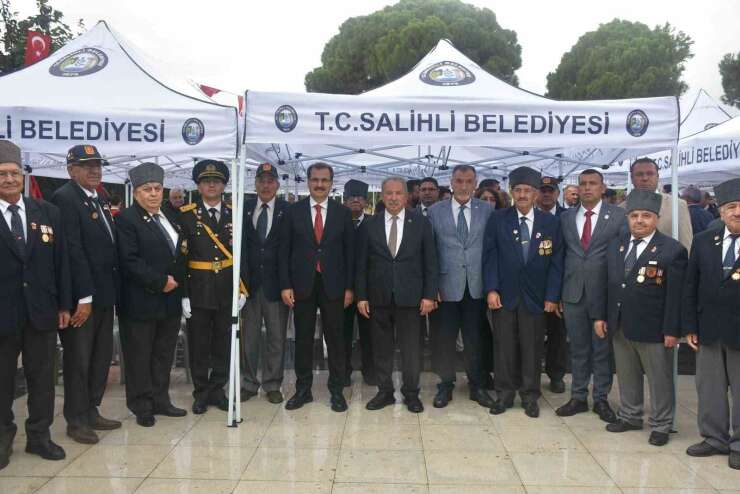 Salihli’de Cumhuriyet coşkusu başladı