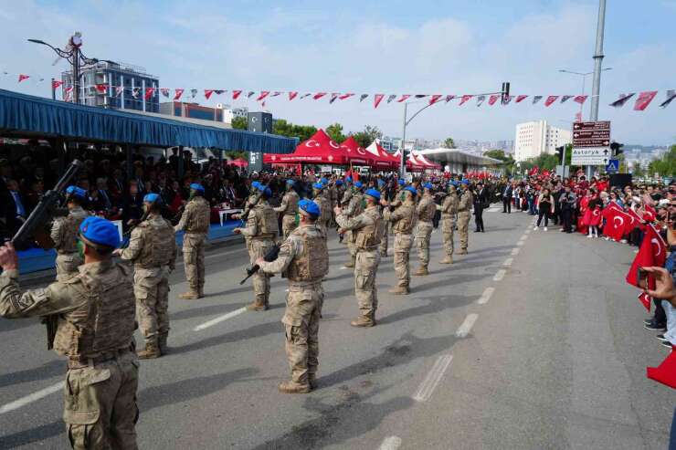Samsun’da Cumhuriyet’in 103. yılı coşkuyla kutlandı