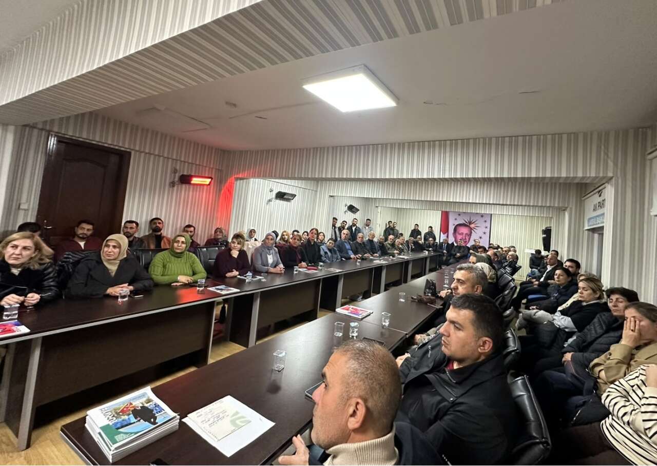adem-calkin-kars-danisma-meclisi-toplantisi