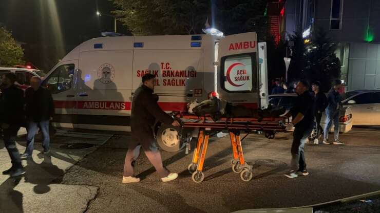 Erzincan’da motosiklet ile otomobil çarpıştı: 1 yaralı