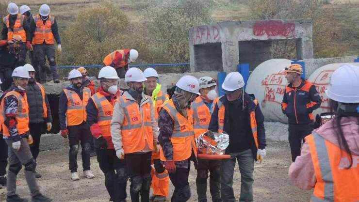 Hakkâri AFAD’tan CİSAD ekibine arama kurtarma akreditasyon eğitimi