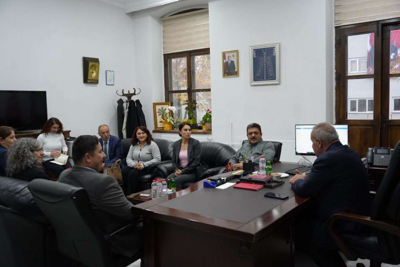 recep-ali-er-kars-yurt-mudurleri-bulusmasi